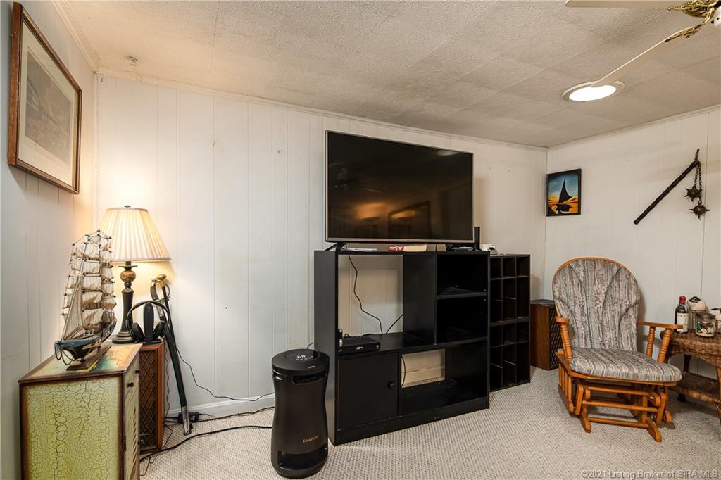 6607 Hibernia Road Charlestown, IN 47111 - Photo 7 of 37