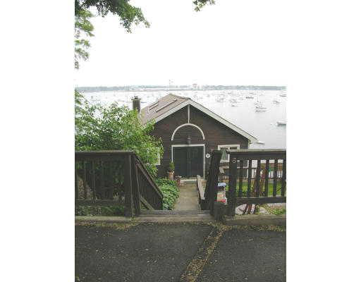 6 Bayview Road, Unit 2 Marblehead, MA 01945 - Photo 1 of 19