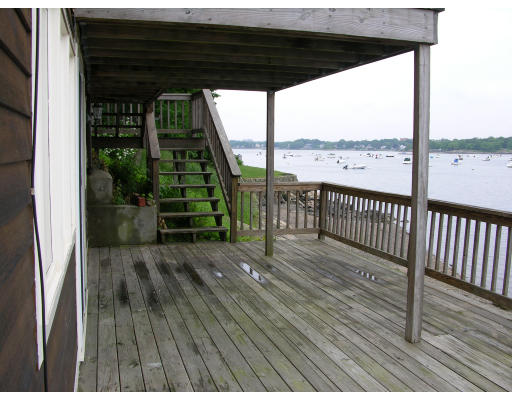 6 Bayview Road, Unit 2 Marblehead, MA 01945 - Photo 6 of 19