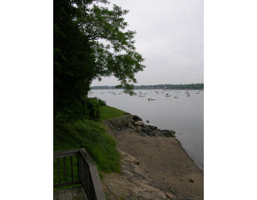 6 Bayview Road, Unit 2 Marblehead, MA 01945 - Photo 8 of 19