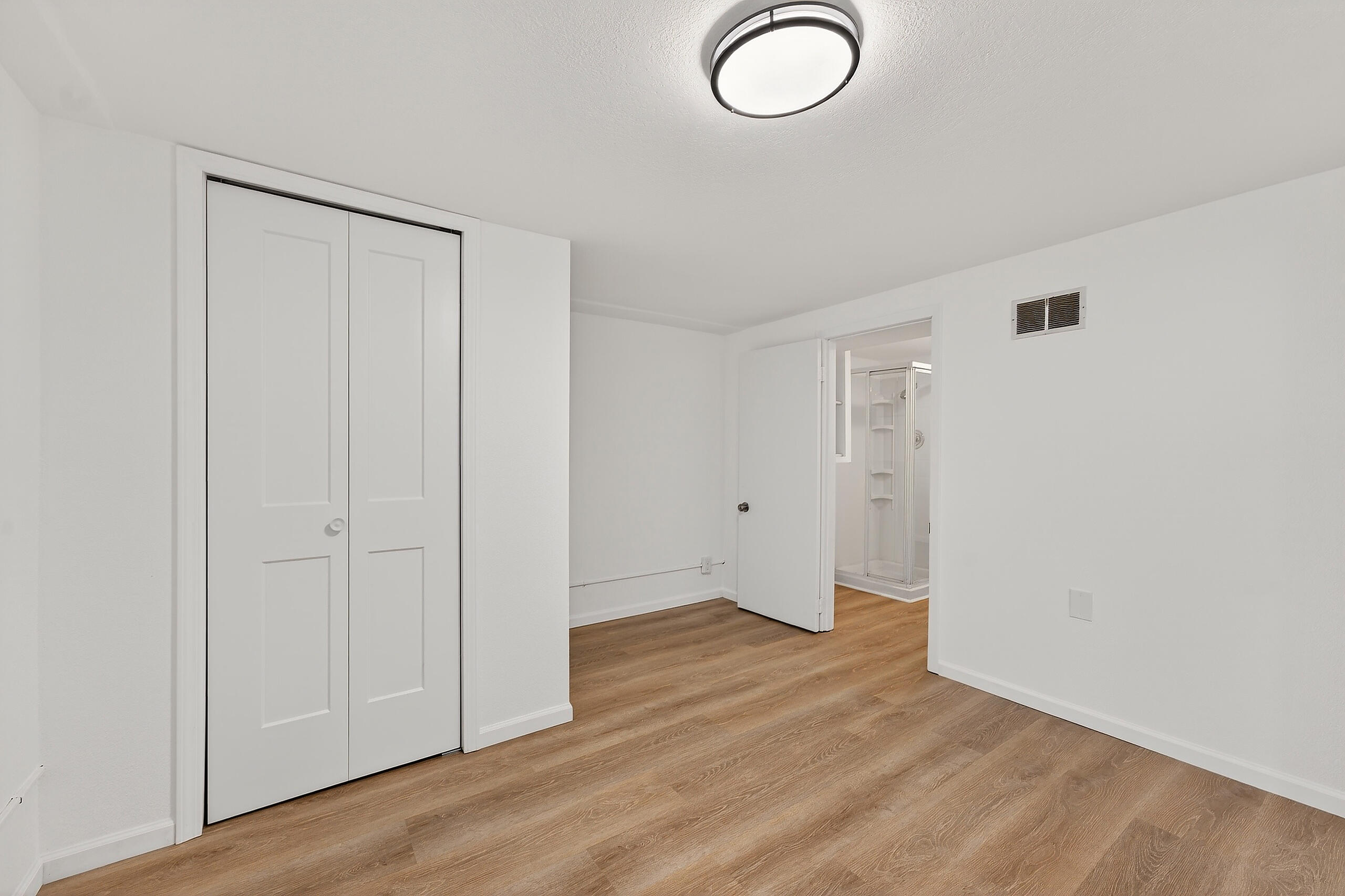 6726 West Silver Spring Drive Milwaukee, WI 53218 - Photo 34 of 46 BEDROOM 4 HAS ACCESS TO 2ND FULL BATH