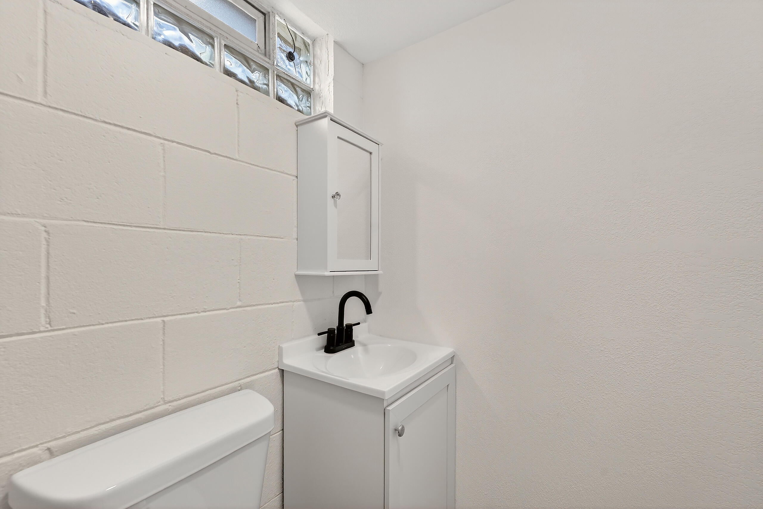 6726 West Silver Spring Drive Milwaukee, WI 53218 - Photo 37 of 46 FULL BATH 2