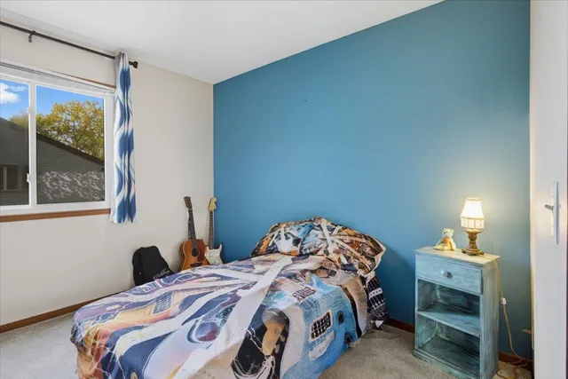 $192,500 | 4880 Grenwich Trail North, Oakdale, MN 55128