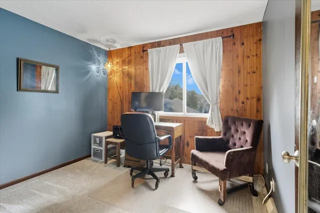 $192,500 | 4880 Grenwich Trail North, Oakdale, MN 55128