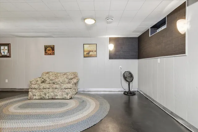 $192,500 | 4880 Grenwich Trail North, Oakdale, MN 55128