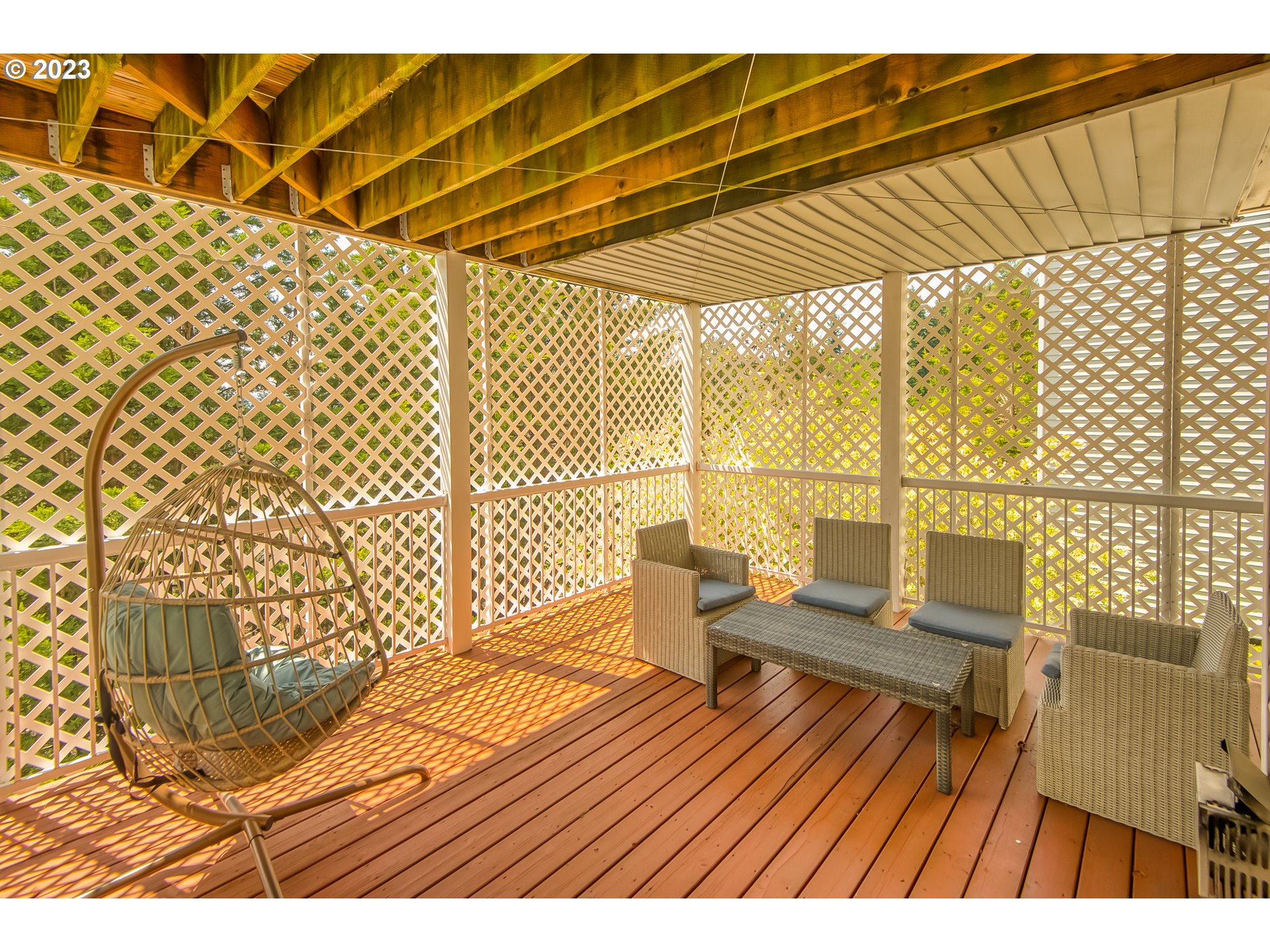 13596 Southwest Mapleview Lane Tigard, OR 97224 - Photo 25 of 28 Gallery Image 25
