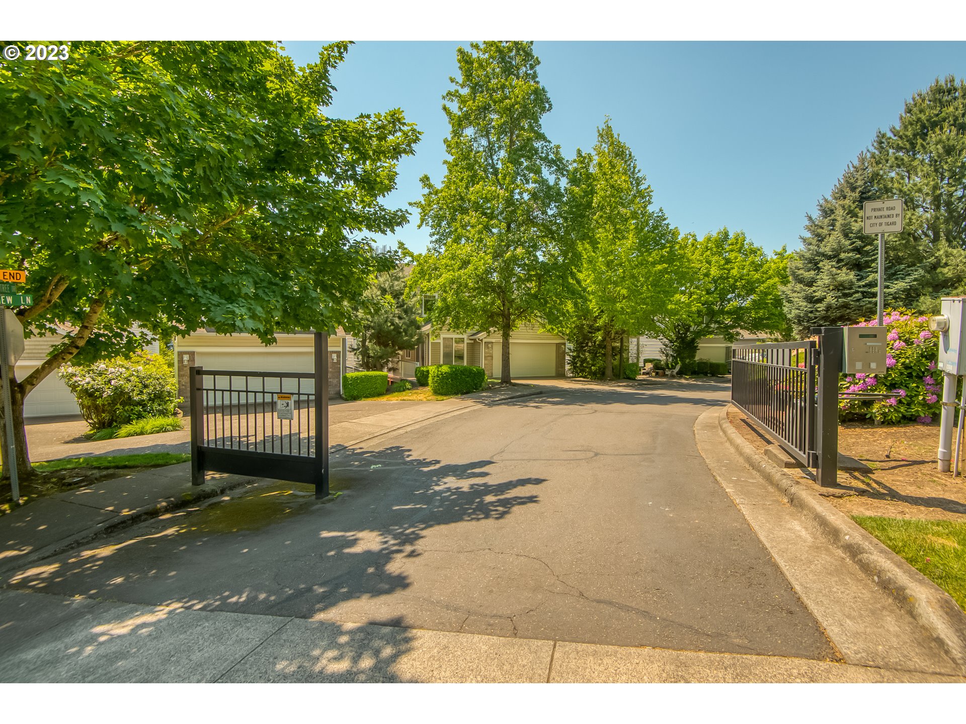 13596 Southwest Mapleview Lane Tigard, OR 97224 - Photo 28 of 28 Gallery Image 28