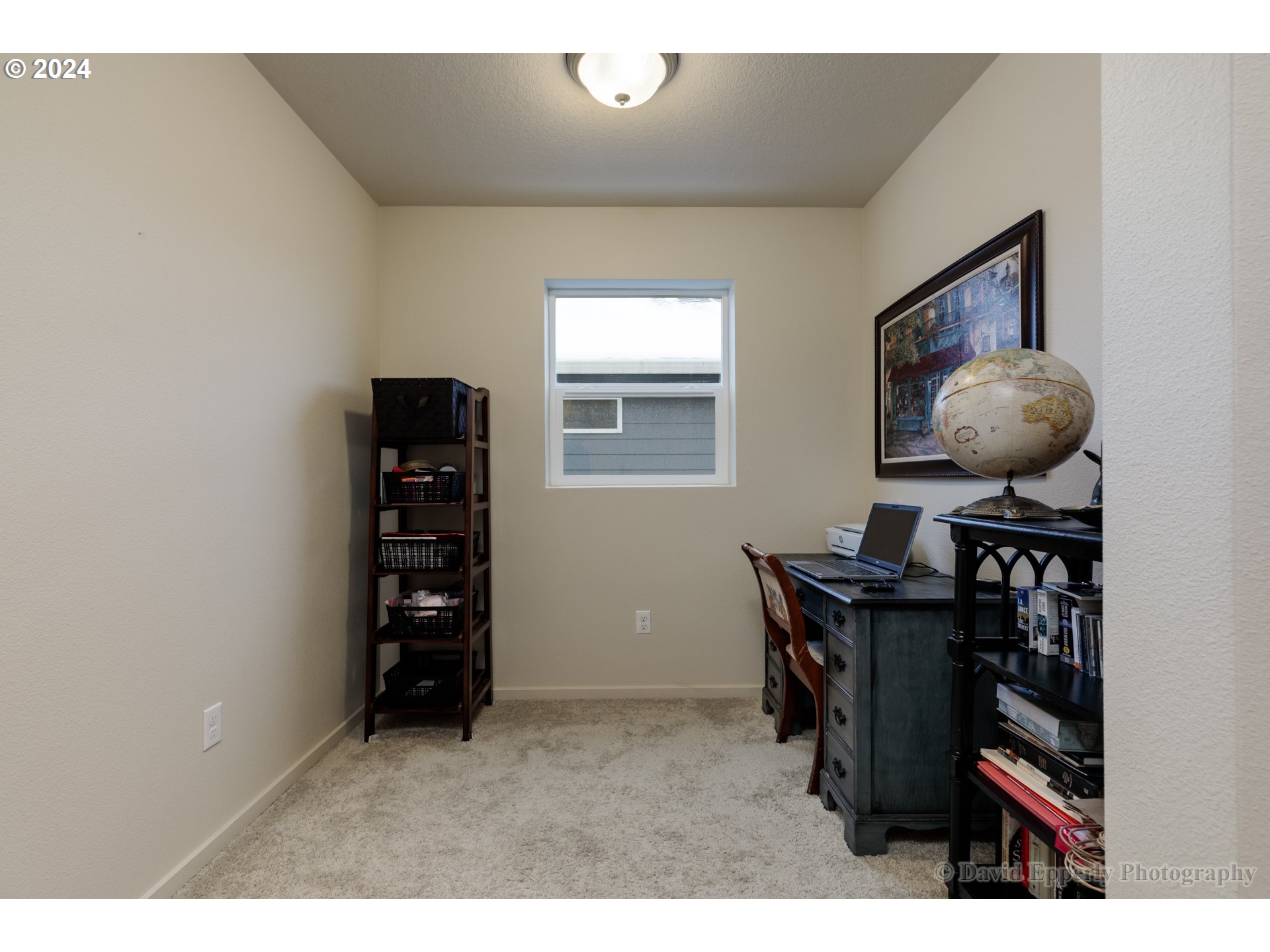 51566 Southwest S Fork Loop Scappoose, OR 97056 - Photo 13 of 18 Den/Office