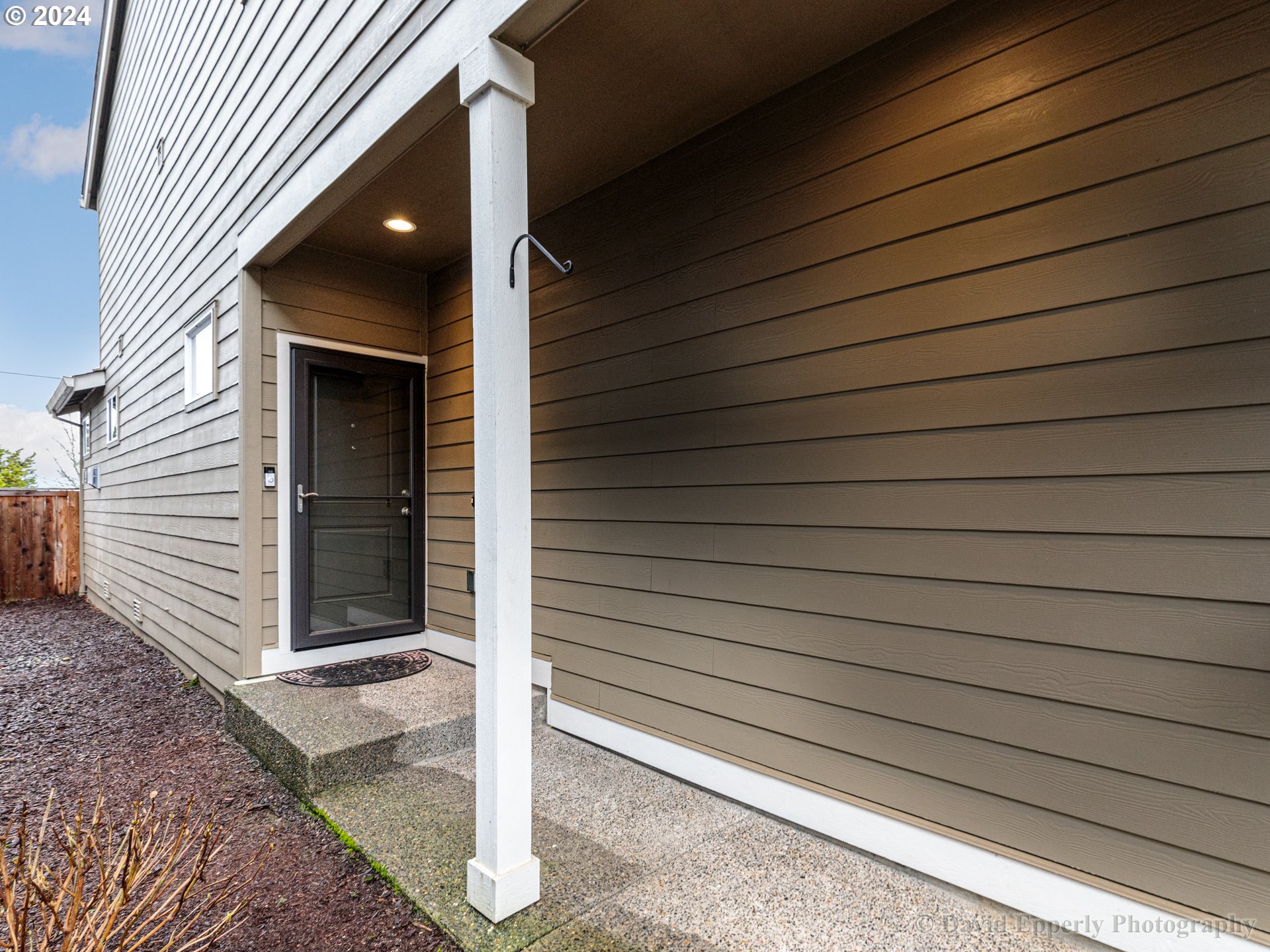 51566 Southwest S Fork Loop Scappoose, OR 97056 - Photo 2 of 18 Gallery Image 2