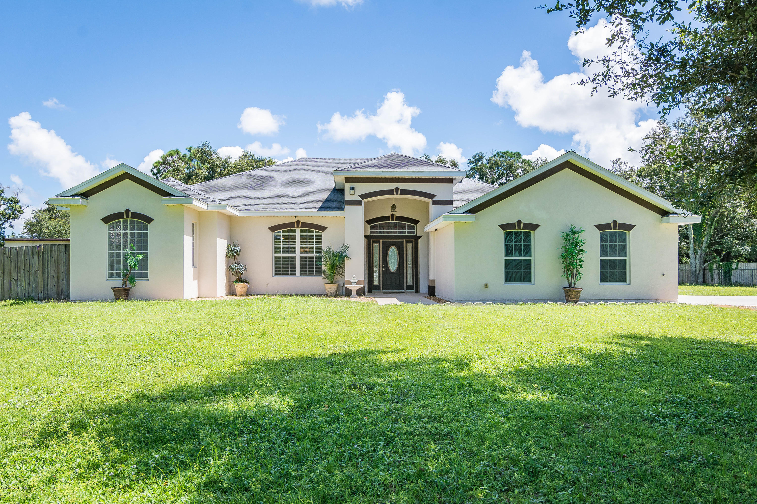 1485 North John Rodes Boulevard Melbourne, FL 32934 - Photo 1 of 27 _DSC0708