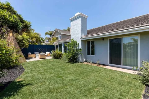 $1,800,000 | 1821 Hawk View Drive, Encinitas, CA 92024