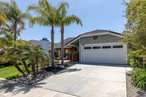 $1,800,000 | 1821 Hawk View Drive, Encinitas, CA 92024