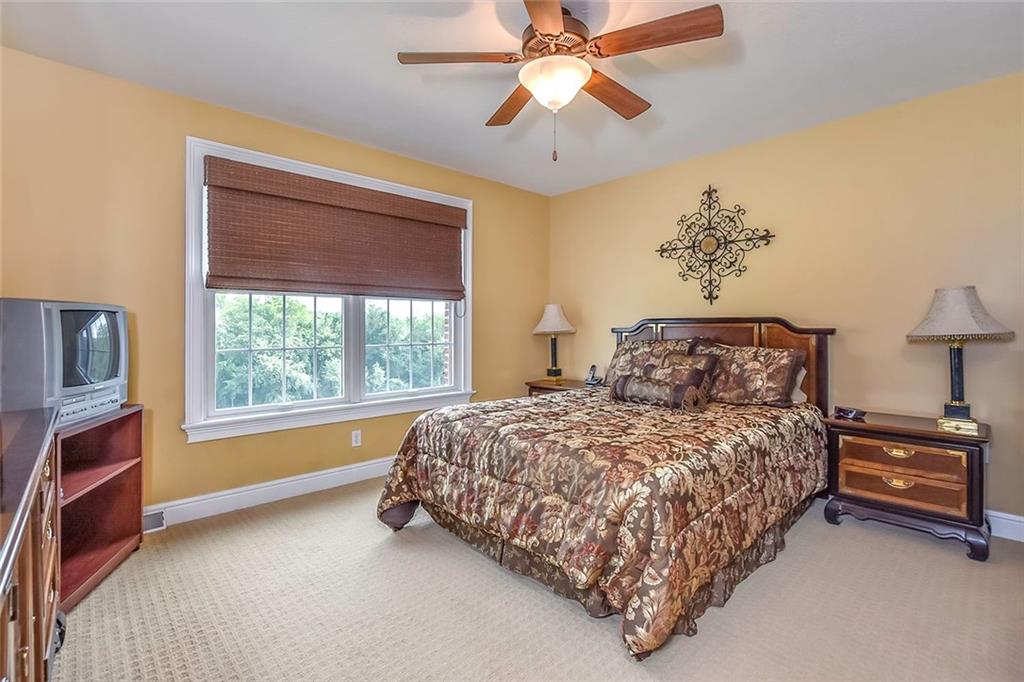 182 Joe Cain Road Bulger, PA 15019 - Photo 18 of 25 Guest Room with Walk-In-Closet and Private bath!