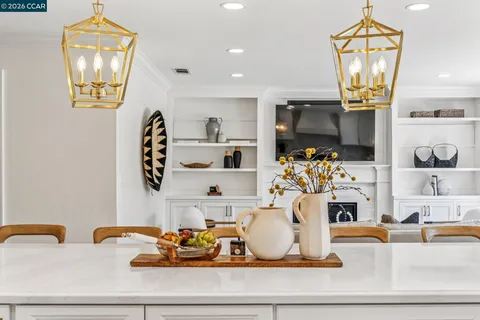 $1,985,000 | 135 Tenby Terrace, Danville, CA 94506
