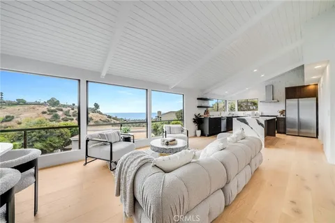 $3,795,000 | 1450 Terrace Way, Laguna Beach, CA 92651
