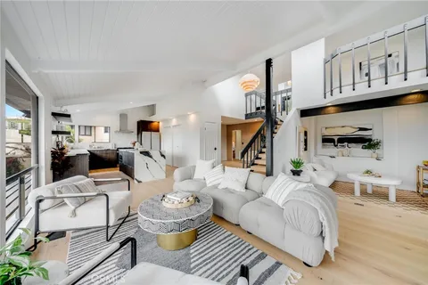 $3,795,000 | 1450 Terrace Way, Laguna Beach, CA 92651