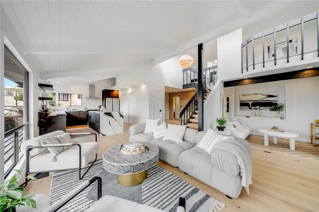 $3,795,000 | 1450 Terrace Way, Laguna Beach, CA 92651