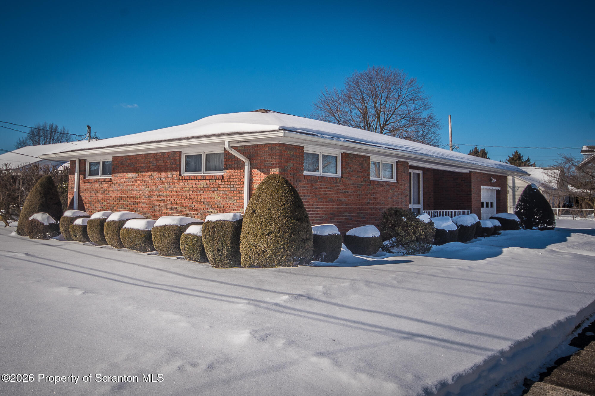 606 Warner Street Scranton, PA 18505 - Photo 7 of 43 Side view
