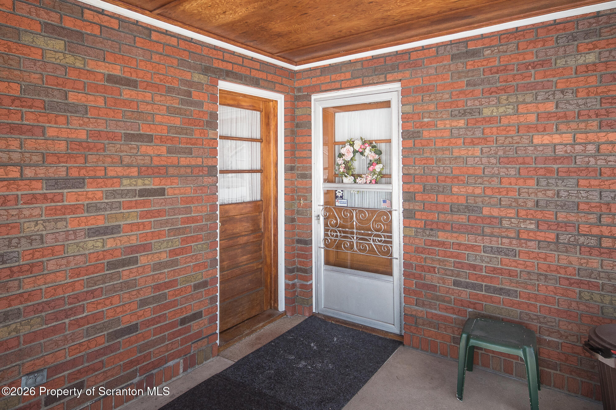 606 Warner Street Scranton, PA 18505 - Photo 9 of 43 Back porch
