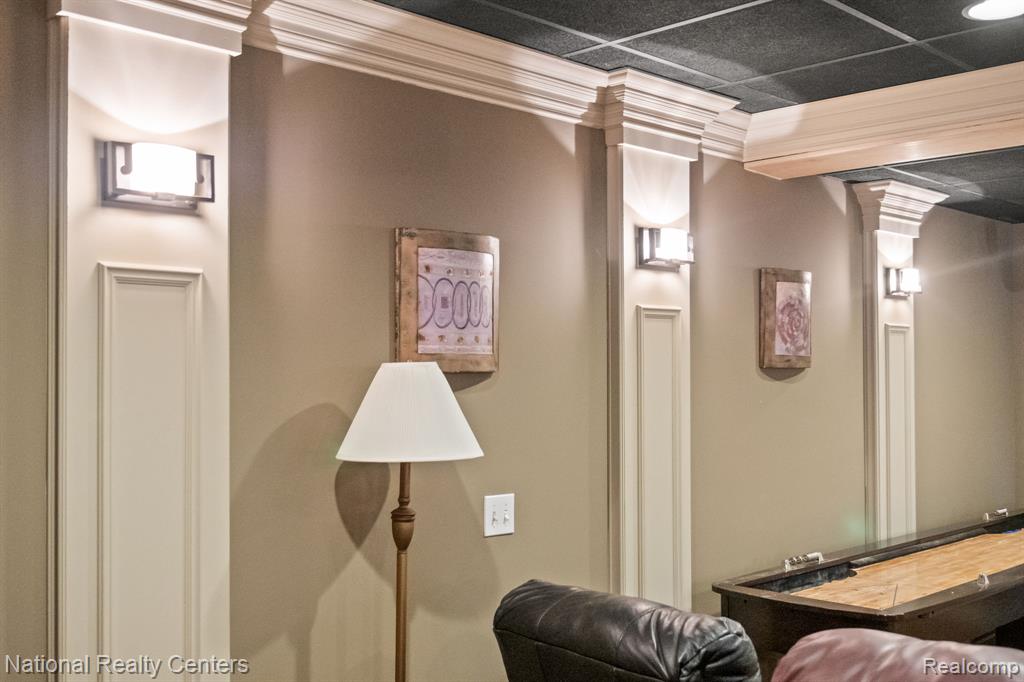 10180 Hadley Road Clarkston, MI 48348 - Photo 36 of 54