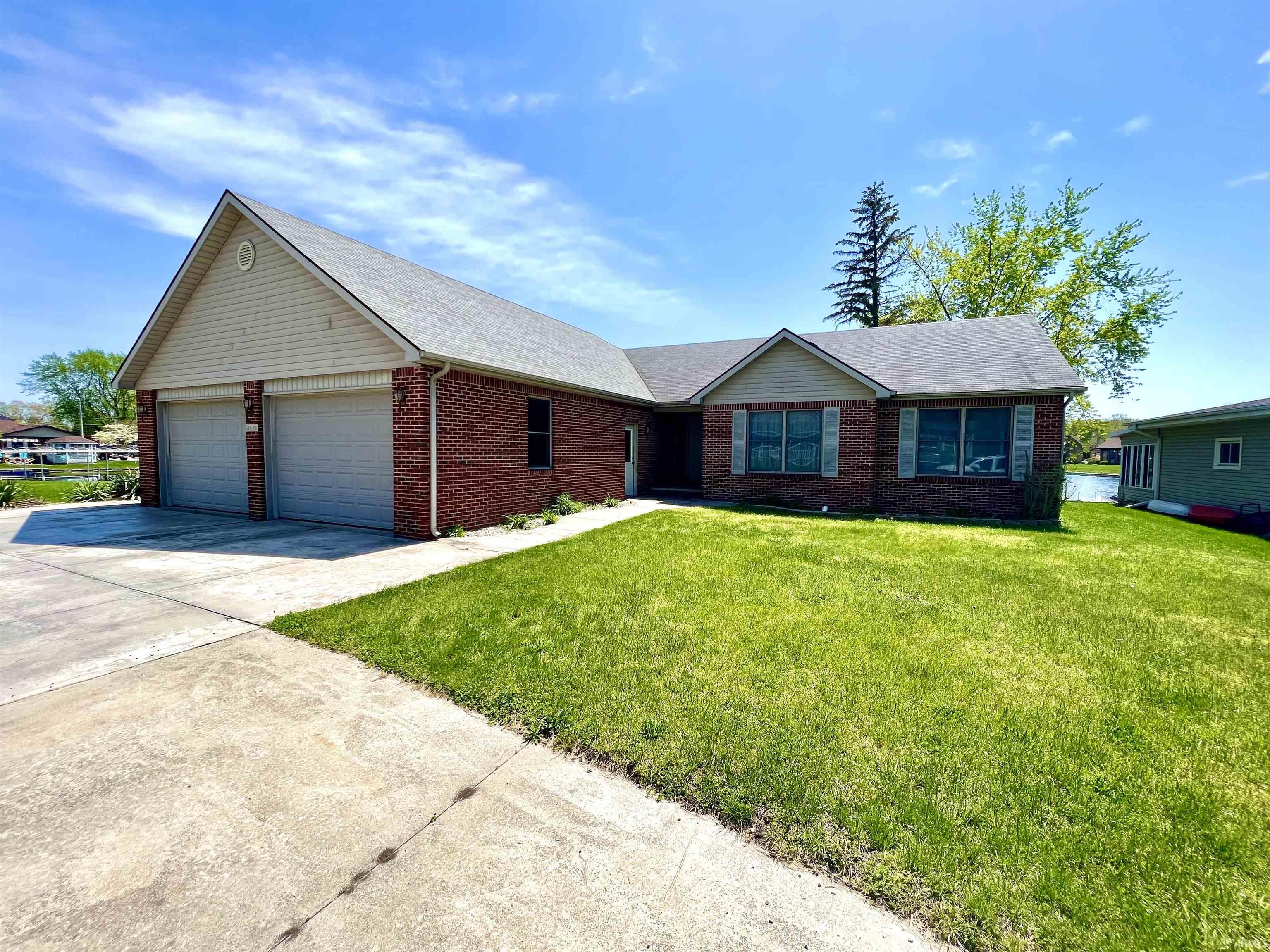 2285 Marina Drive Rochester, IN 46975 - Photo 1 of 19 Gallery Image 1