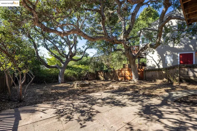 $995,000 | 1124 Walnut Street, Berkeley, CA 94707