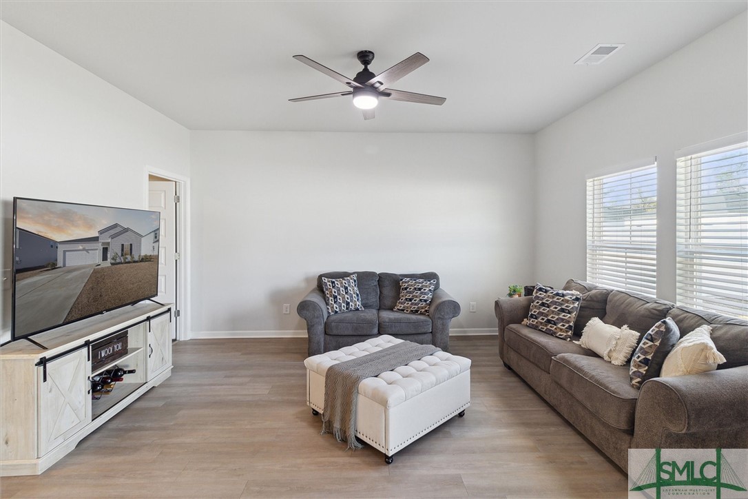 147 Franklins Walk Rincon, GA 31326 - Photo 18 of 38 Great Room