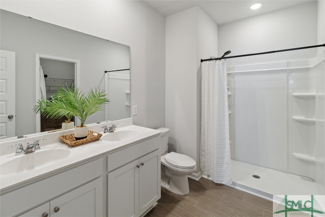 147 Franklins Walk Rincon, GA 31326 - Photo 26 of 38 Primary Bath