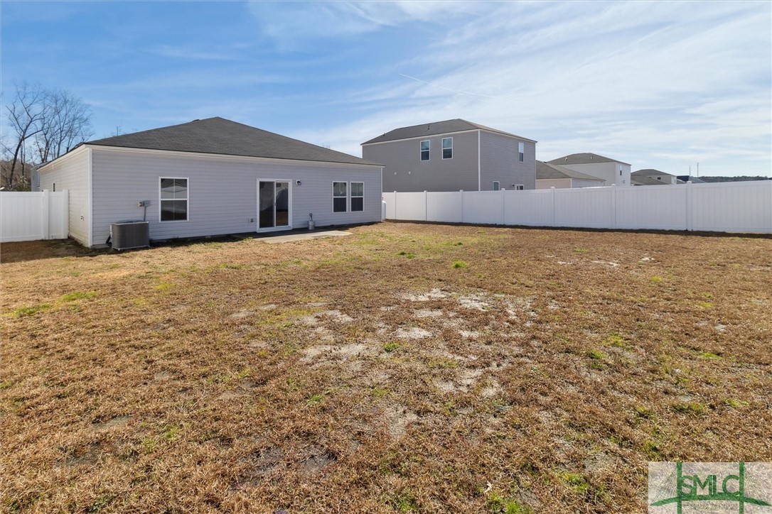 147 Franklins Walk Rincon, GA 31326 - Photo 36 of 38 Back yard