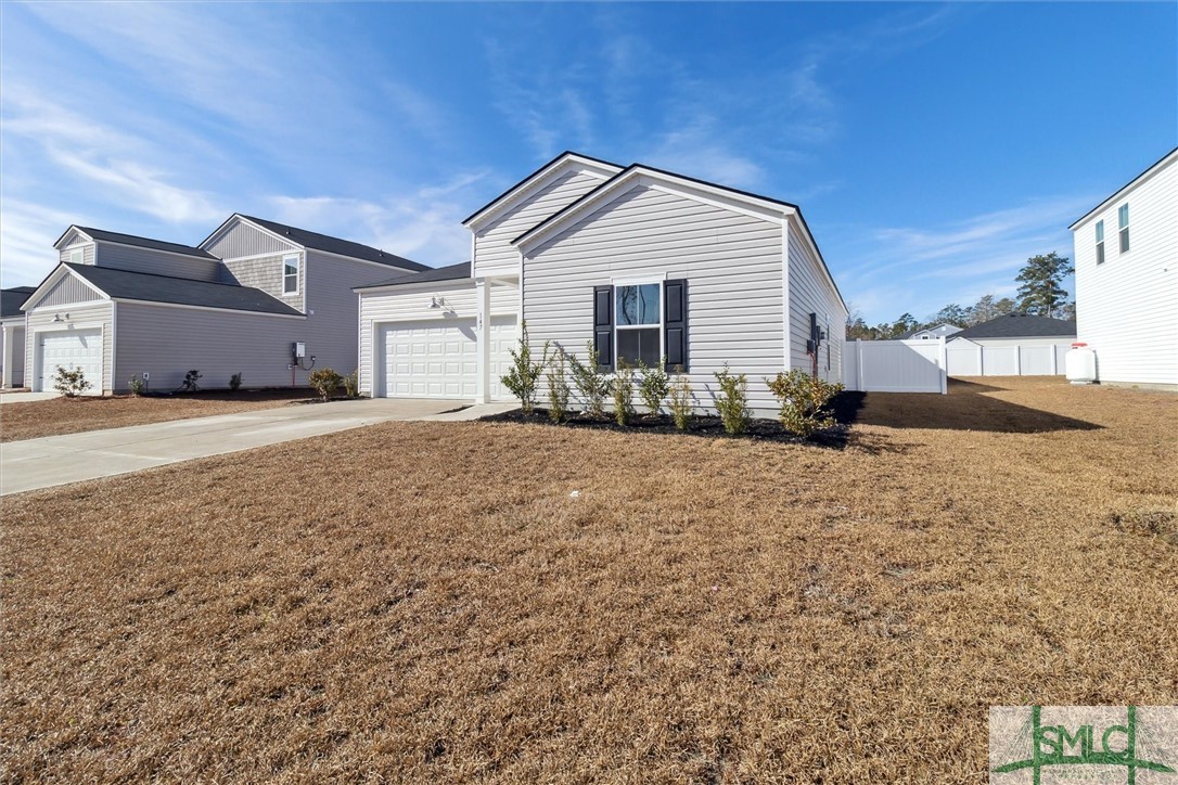 147 Franklins Walk Rincon, GA 31326 - Photo 4 of 38 Front