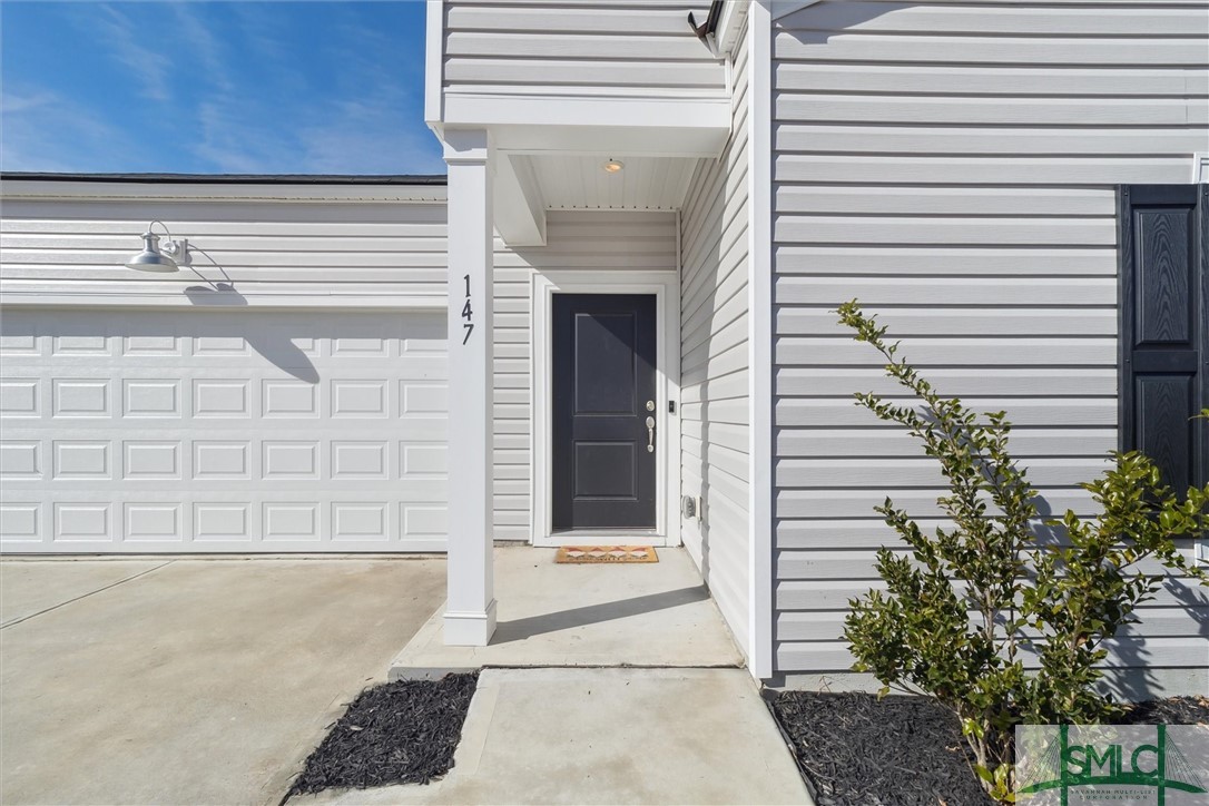 147 Franklins Walk Rincon, GA 31326 - Photo 5 of 38 Front door