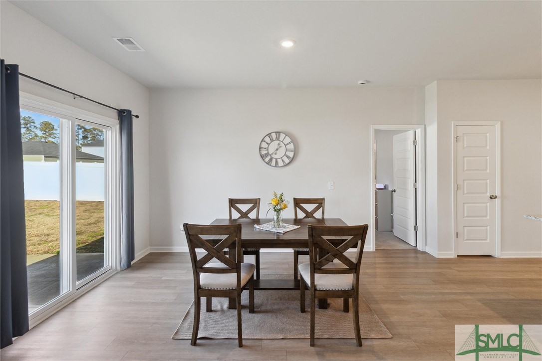 147 Franklins Walk Rincon, GA 31326 - Photo 10 of 38 Dining area