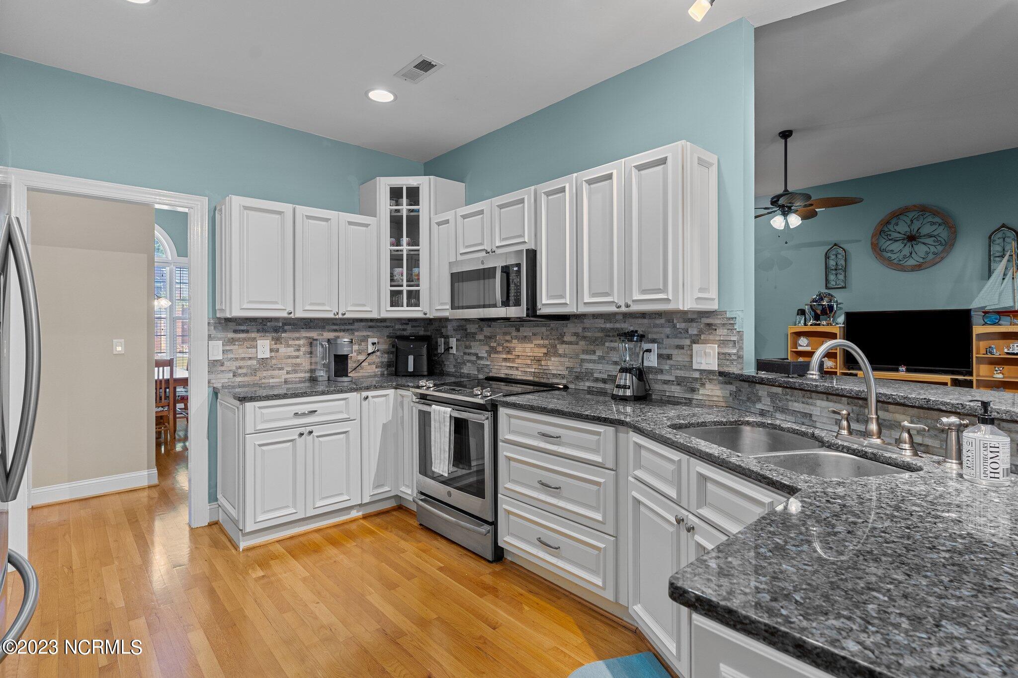 5500 Dunmore Road Wilmington, NC 28409 - Photo 12 of 59 65-web-or-mls-BTS09672
