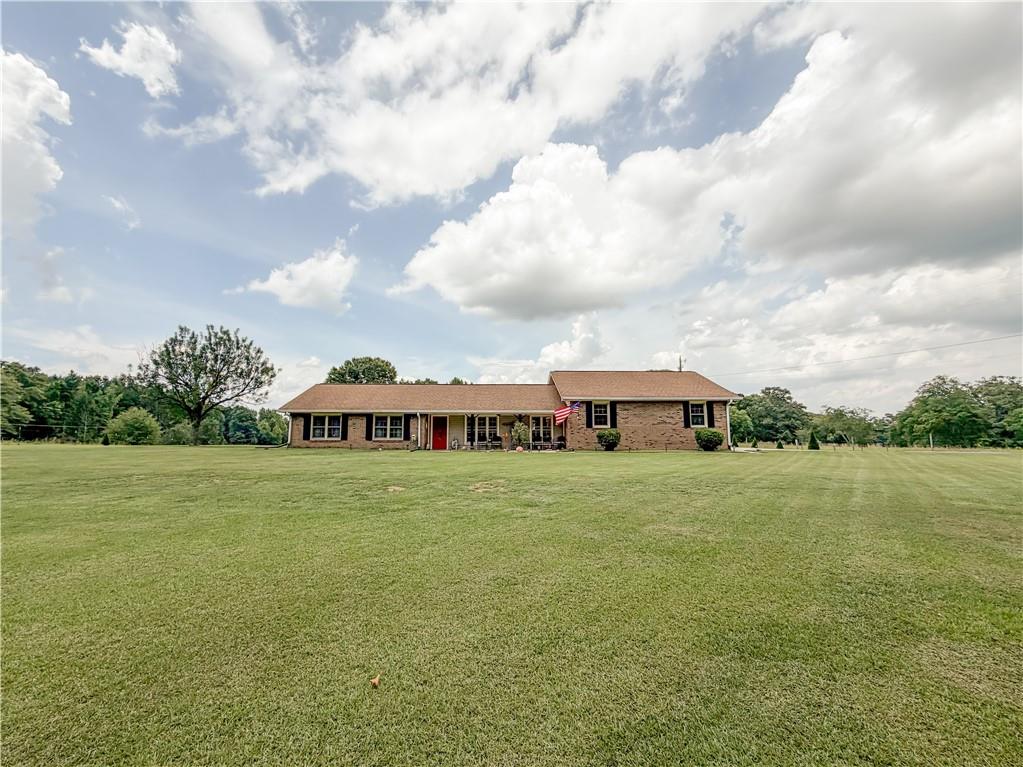 4817 Cook Road Southwest Stockbridge, GA 30281 - Photo 3 of 92