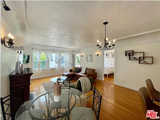 $5,000 | 837 5th Street, Unit 839B, Santa Monica, CA 90403