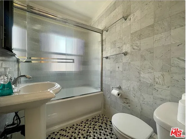 $5,000 | 837 5th Street, Unit 839B, Santa Monica, CA 90403