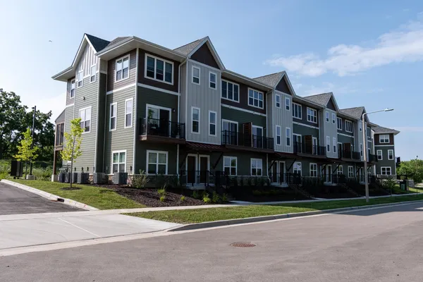 $389,900 | 2674 Notre Dame Drive, Unit 703, Fitchburg, WI 53711