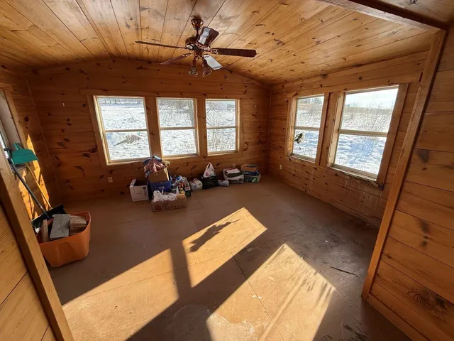 $295,000 | N4958 Arrowhead Trail, Juneau, WI 53039