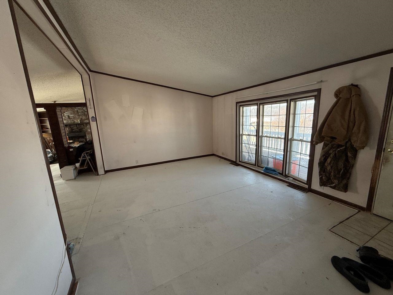 N4958 Arrowhead Trail Juneau, WI 53039 - Photo 6 of 36