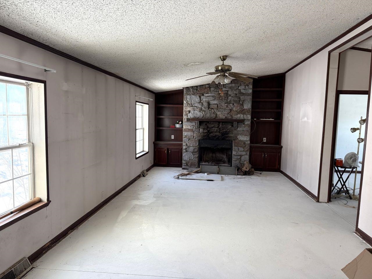 N4958 Arrowhead Trail Juneau, WI 53039 - Photo 7 of 36