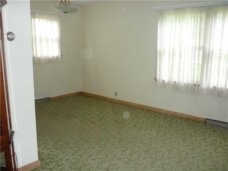 3554 Evergreen Road Pulaski, PA 16143 - Photo 4 of 14 Dining Room.