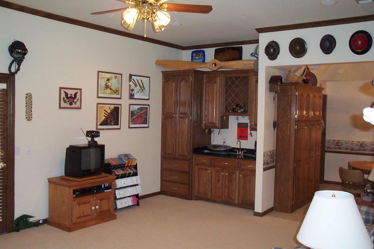 7409 Bayswater Road Amarillo, TX 79119 - Photo 8 of 13 Den