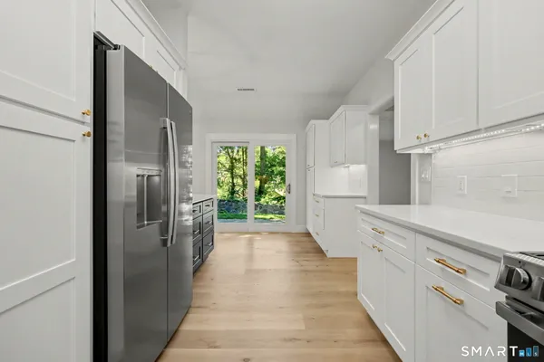 $469,000 | 411 Heritage Village, Unit B, Southbury, CT 06488