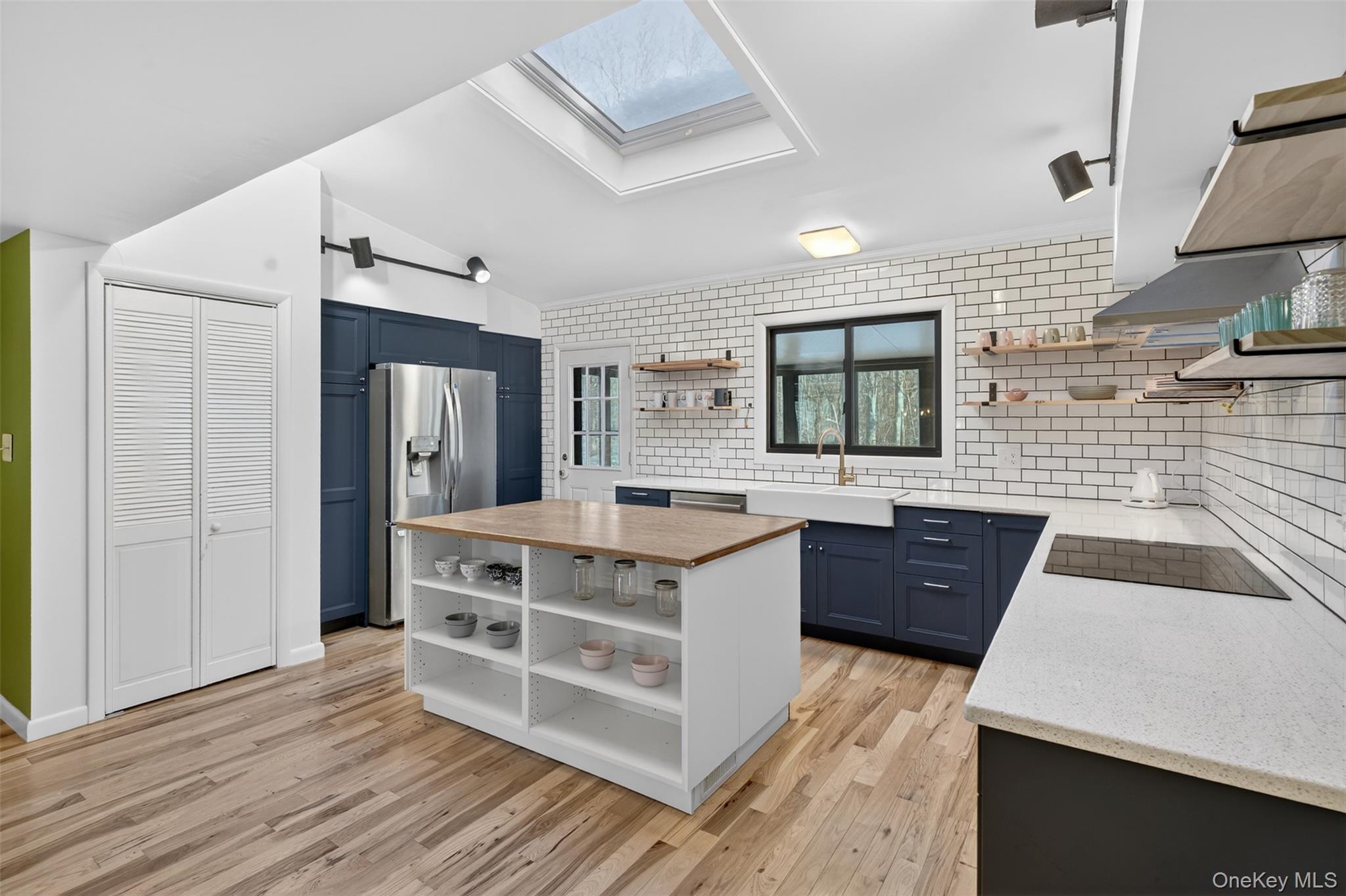 1073 Indian Springs Road Pine Bush, NY 12566 - Photo 11 of 31