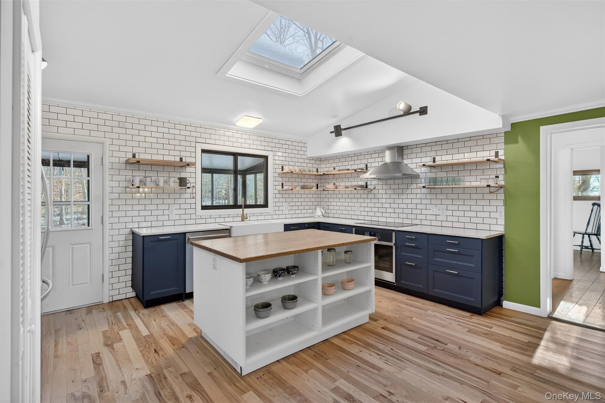 1073 Indian Springs Road Pine Bush, NY 12566 - Photo 12 of 31