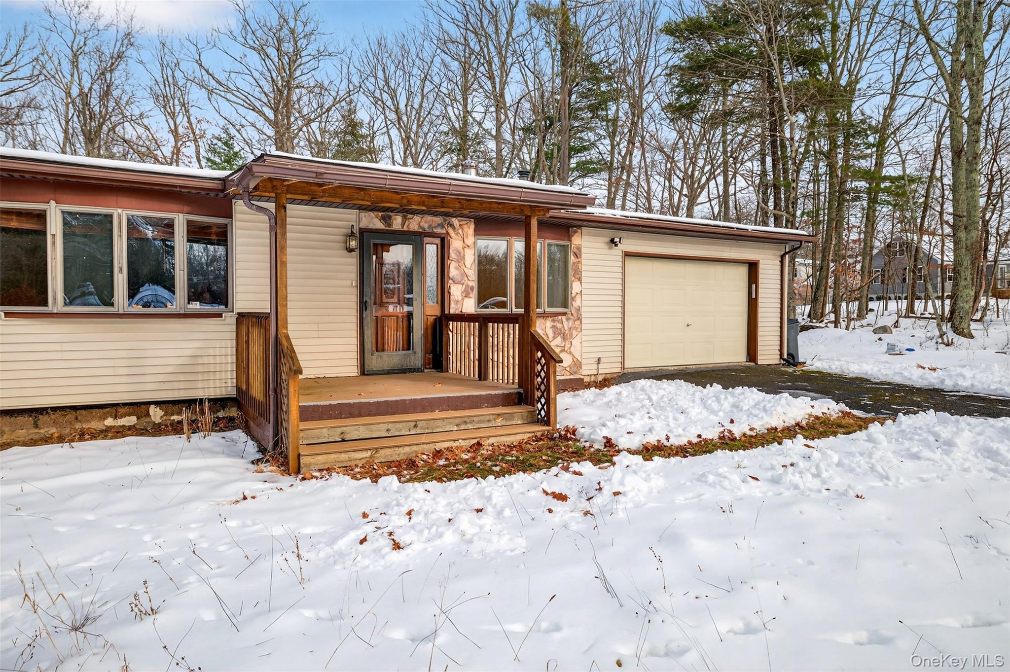 1073 Indian Springs Road Pine Bush, NY 12566 - Photo 2 of 31