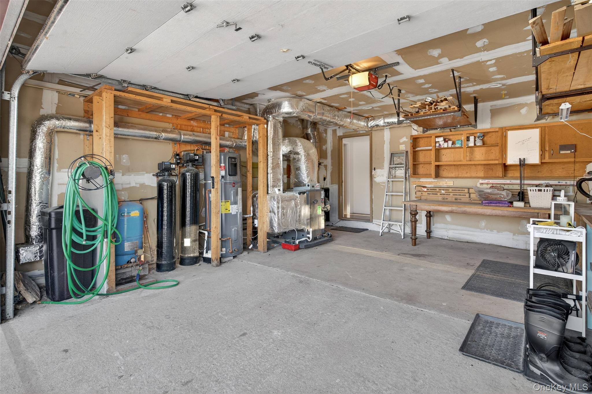 1073 Indian Springs Road Pine Bush, NY 12566 - Photo 25 of 34