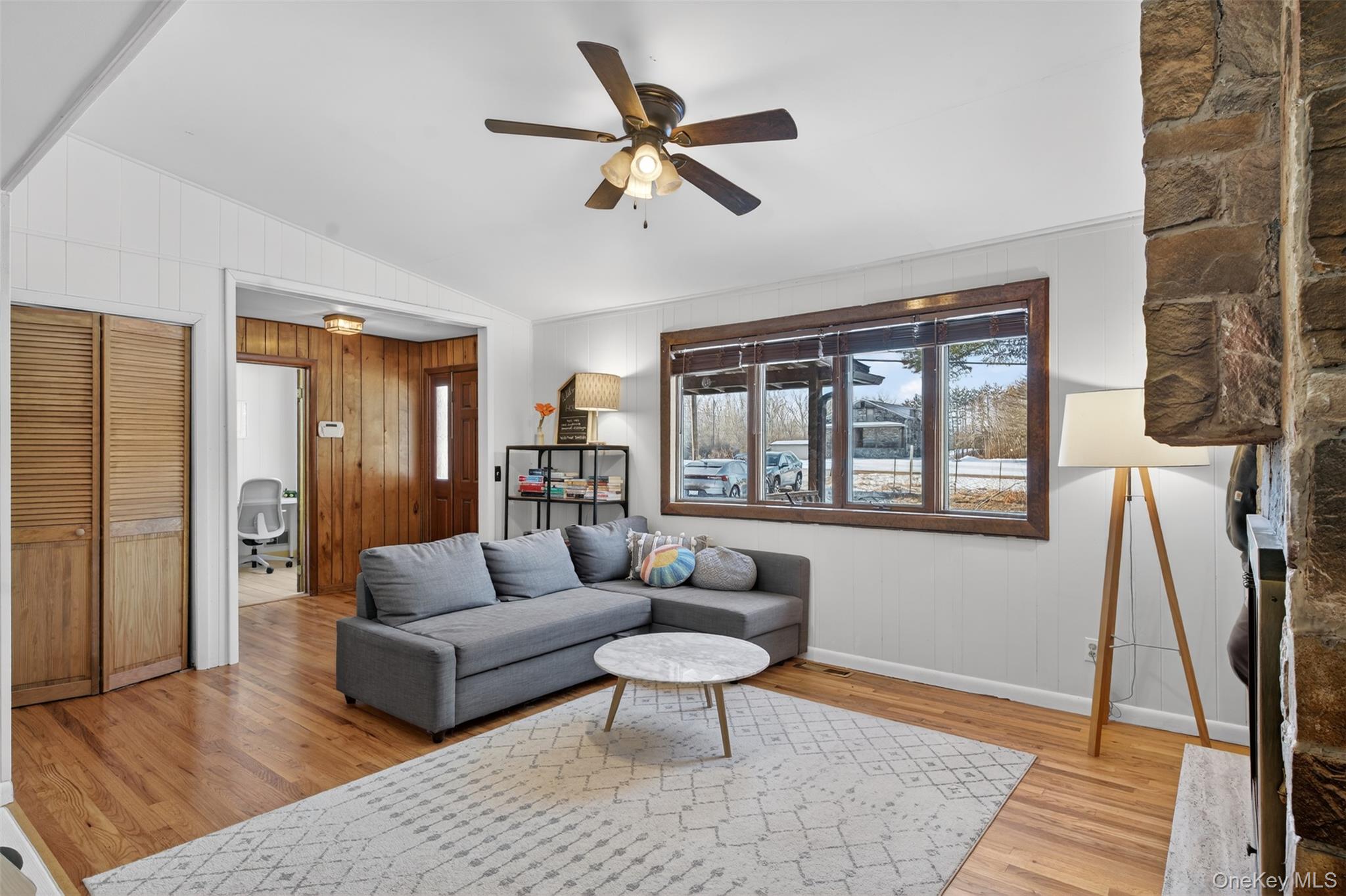 1073 Indian Springs Road Pine Bush, NY 12566 - Photo 7 of 31