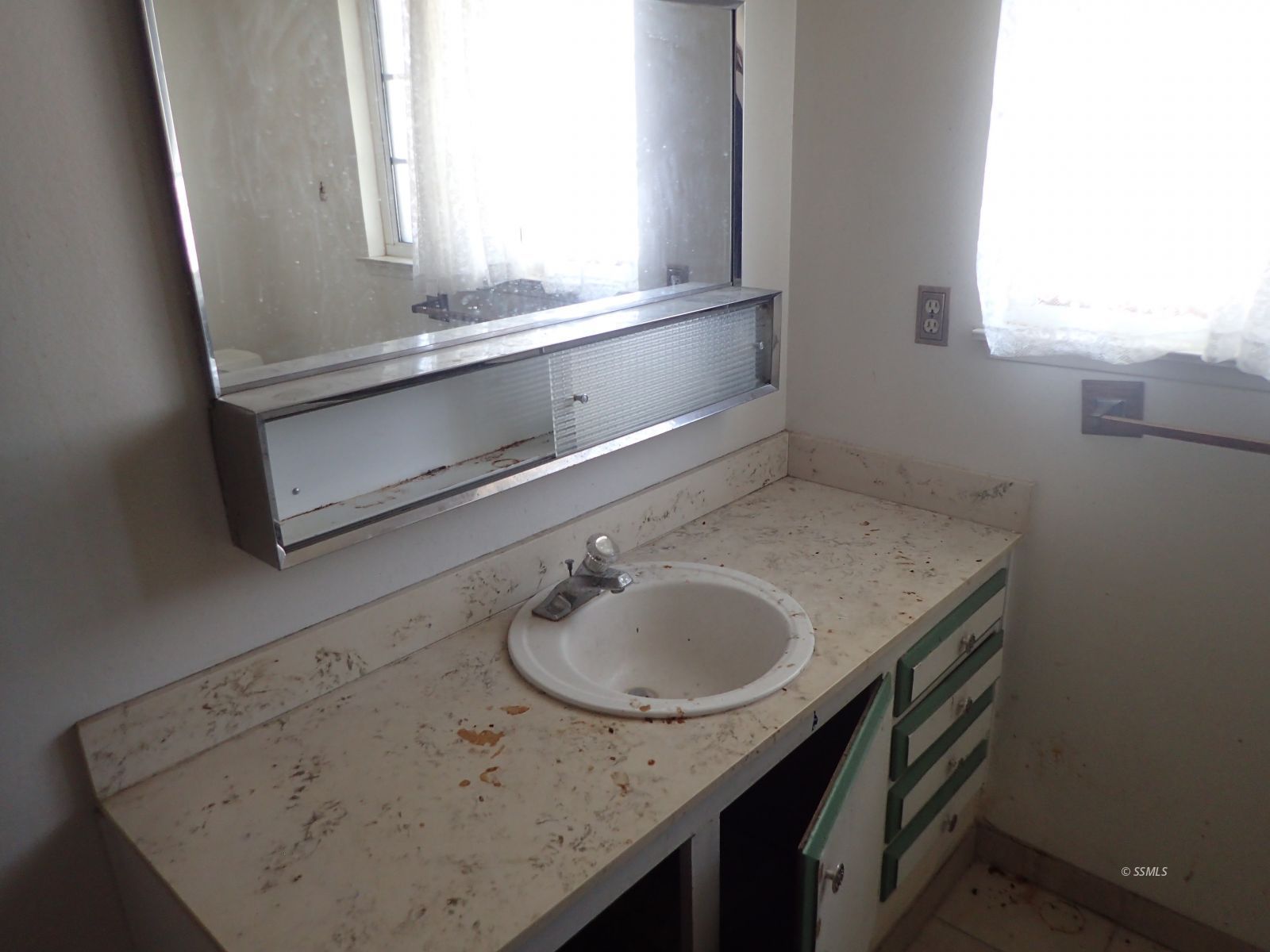 336 Peg Street Ridgecrest, CA 93555 - Photo 9 of 19