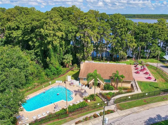 $349,900 | 3251 McMath Drive, Palm Harbor, FL 34684